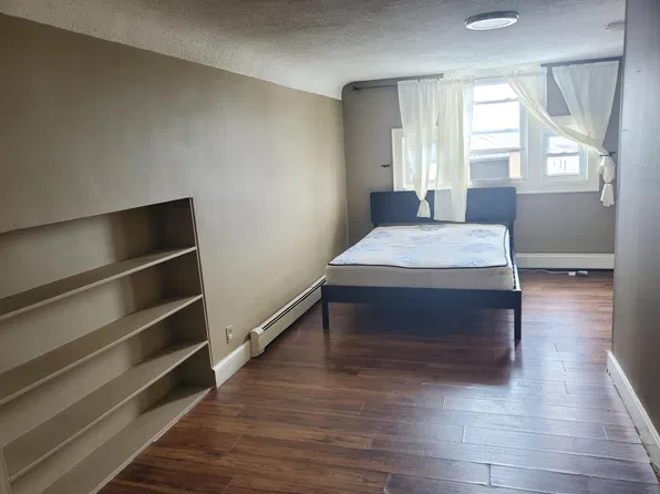 559 S Park St Floor 3, Elizabethport, NJ 07206