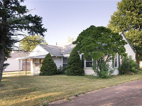 2nd image of 3033 Kay Ave
