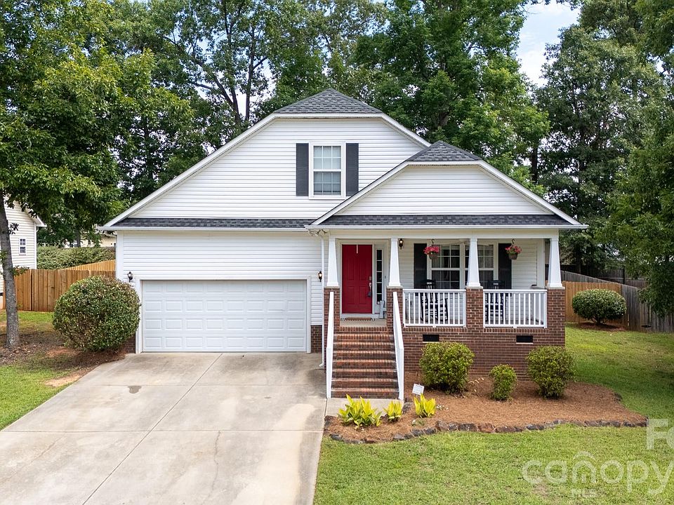 1st image of 1566 Meadow Glen Ln