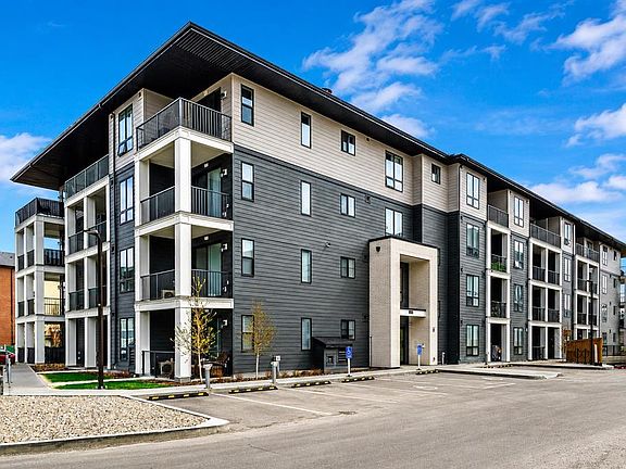 3rd image of 740 W Legacy Village Rd SE #2401