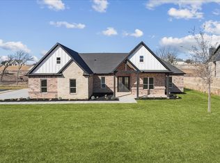 328 Slimp Blf, Azle, TX 76020