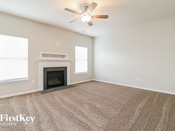 3rd image of 73 Mystery Hill Ct