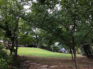 25 Fairway Dr, West Orange, NJ 07052