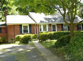 7533 Burnside Ct, Falls Church, VA 22043