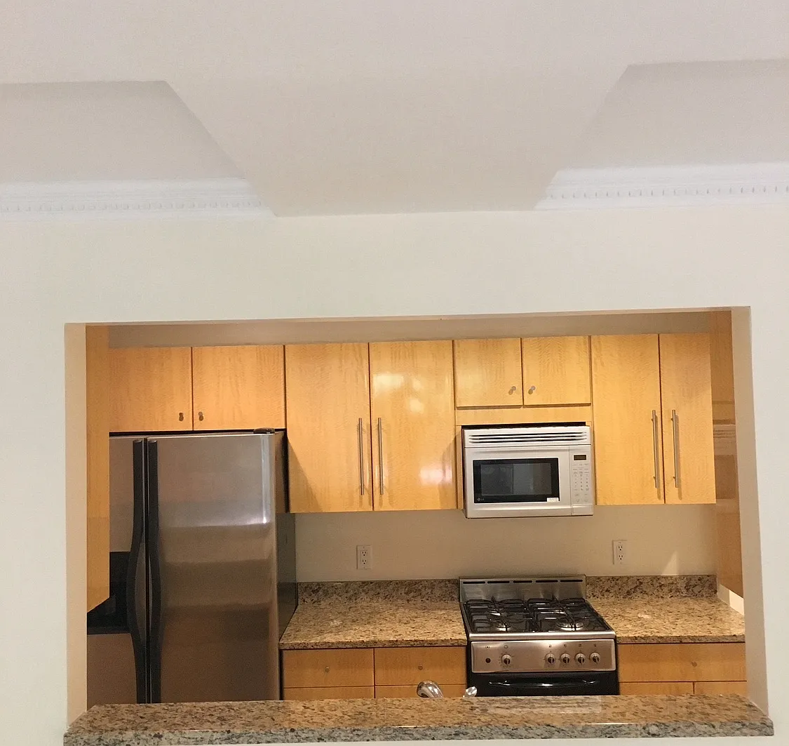 2 bed, 1783 sqft, $4,475 — Photo 2
