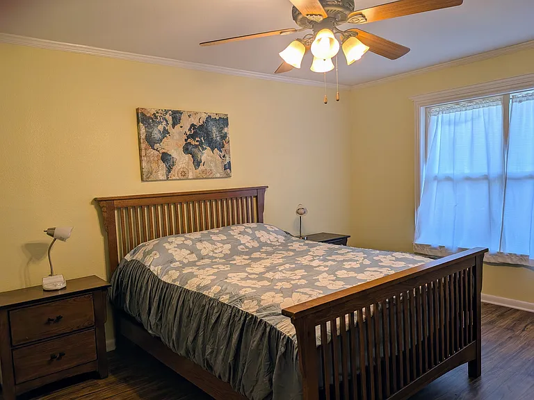 1311 Crestline St — Photo 21