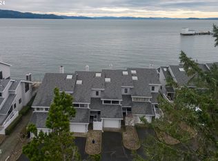 729 Point Triumph UNIT 11, Hammond, OR 97121