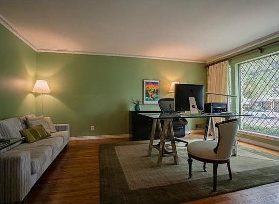 4th image of 7041 Chipperton Dr