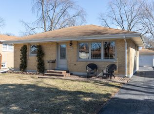 915 7th Ave, La Grange, IL 60525