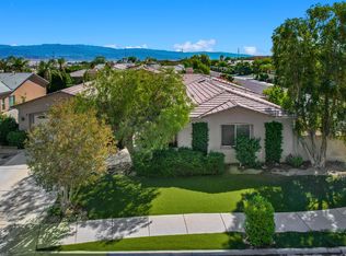 2 Picasso Ct, Rancho Mirage, CA 92270
