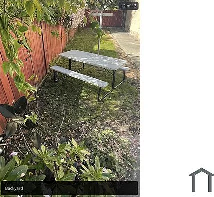 2736 Grant St — Photo 10