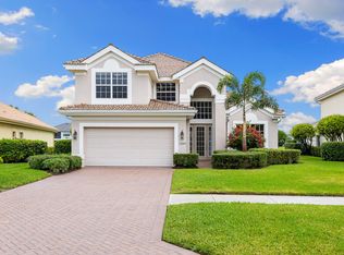 11845 Bramble Ct, Naples, FL 34120