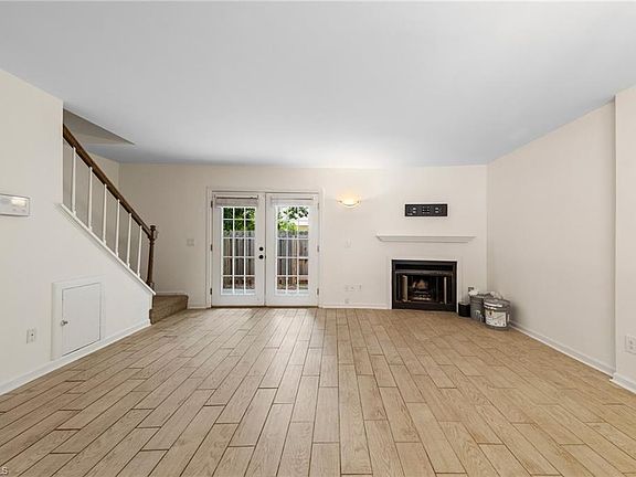2nd image of 4243 Baylor St