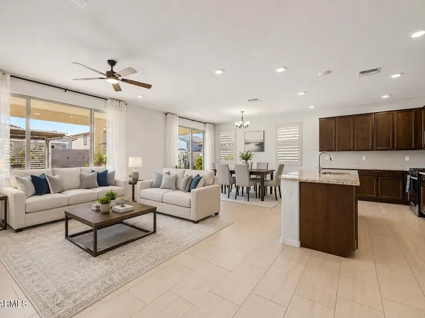 2949 E Cherry Hill Drive, Gilbert, AZ 85298