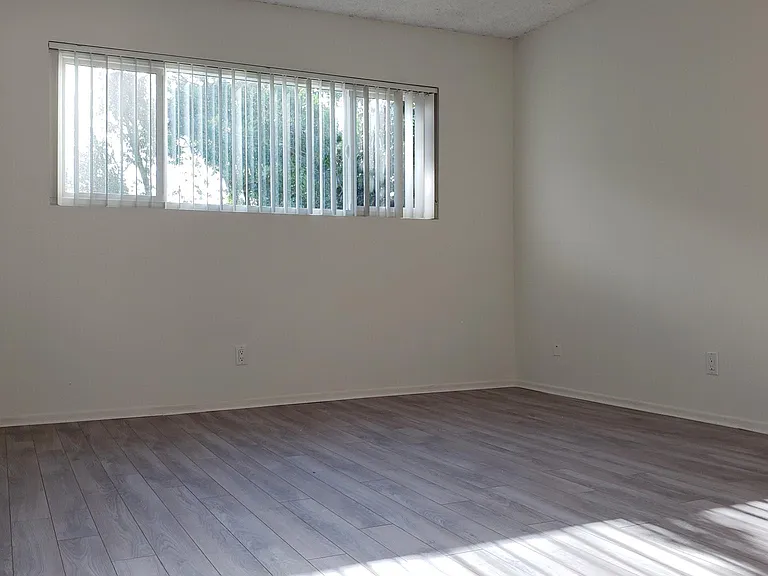 3448 Sawtelle Blvd #8 — Photo 8