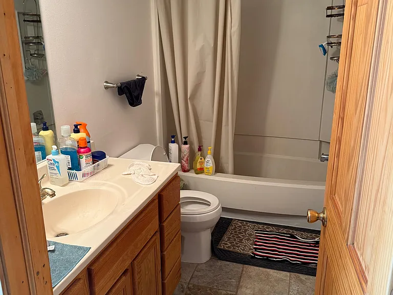 1616 Sloan St #2 — Photo 7