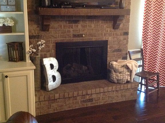 4th image of 1401 E Cimarron Dr