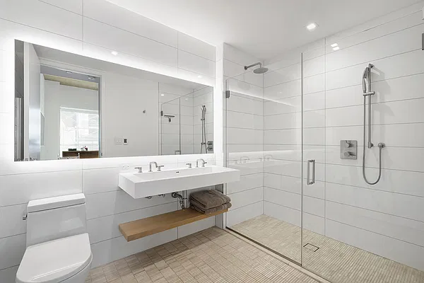 Sold by Compass | media 7