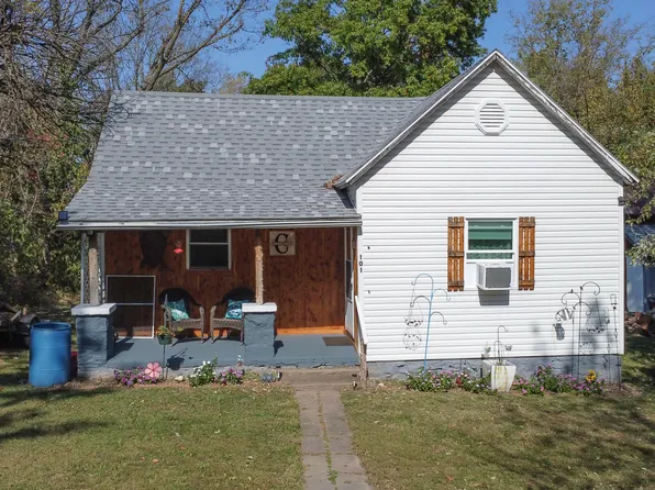 101 Wabash St, Huntsville, MO 65259