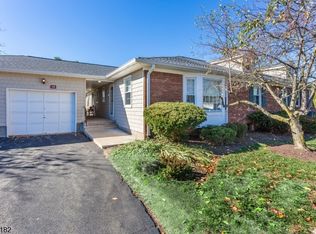 49 Brandywyne Dr, Florham Park, NJ 07932