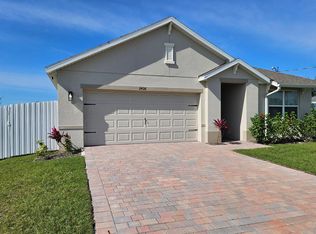 2426 NW 19th Pl, Cape Coral, FL 33993