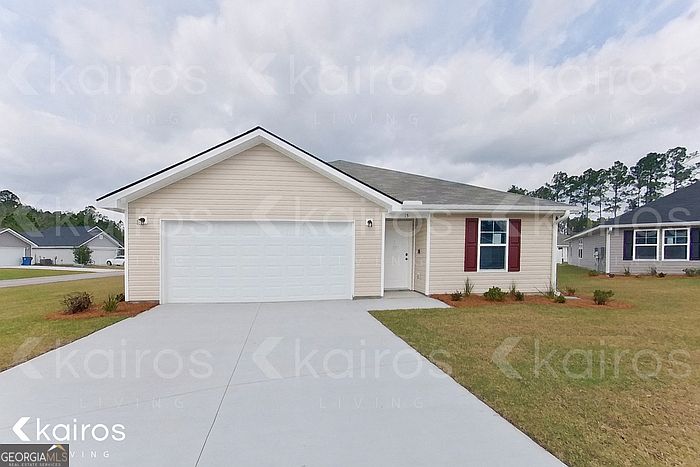 1st image of 15 Bungalow Cir