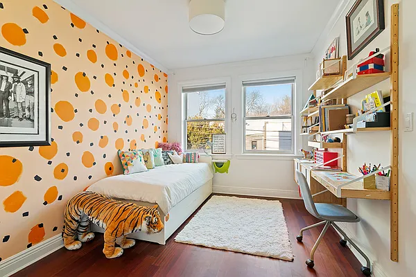 Sold by Compass | media 30