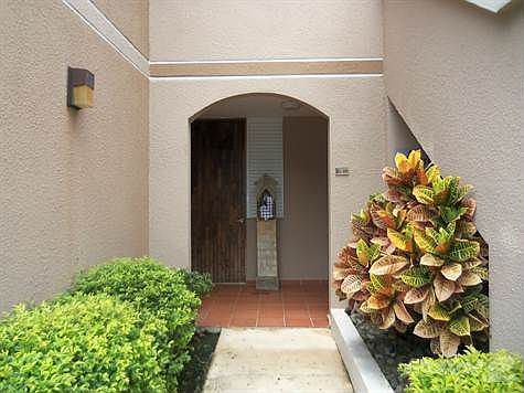 Entrada a Apartamento