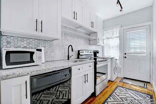 220 Beauregard #2 — Photo 3