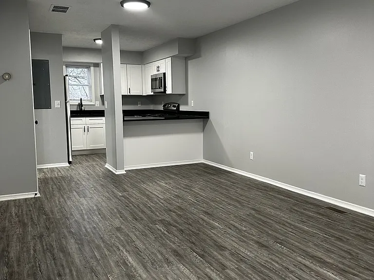 The Stapleton — Photo 20