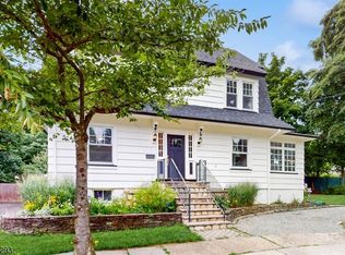 20 Burnside St, Montclair, NJ 07043