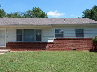 130 E Springdale St, Derby, KS 67037