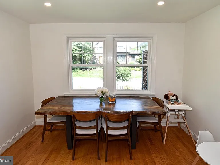 4732 Ellicott St NW — Photo 11