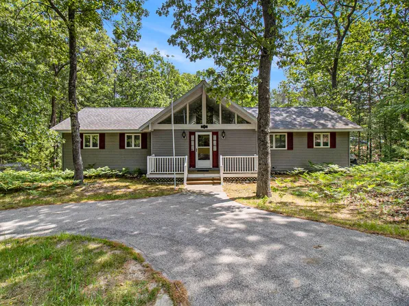 9034 N Paulina Ave, Pentwater, MI 49449