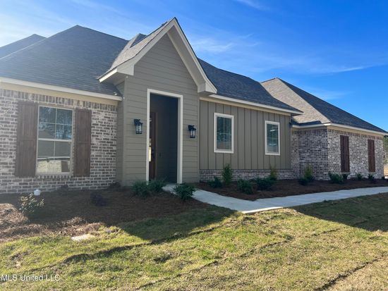 Property at 724 Bearing Way, Brandon, MS 39047