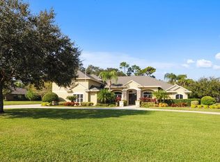 863 Mills Estate Pl, Chuluota, FL 32766