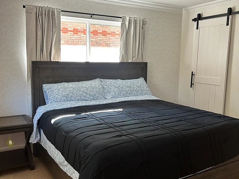 2921 Touraine Dr — Photo 15