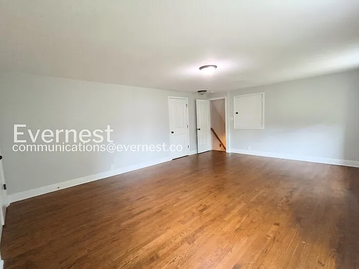 9236 Switzer St — Photo 19