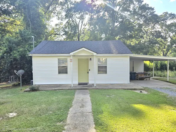 2010 N 6th Ave, Laurel, MS 39440