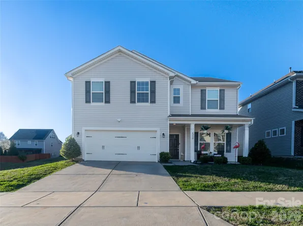 4320 Staffordshire Ln, Charlotte, NC 28213