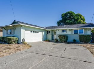 505 Arlen Dr, Rohnert Park, CA 94928