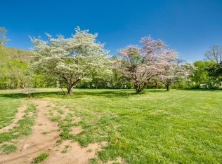 416 Railroad St, Erwin, TN 37650