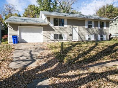 1006 Sioux Dr NW, Cedar Rapids, IA, 52405