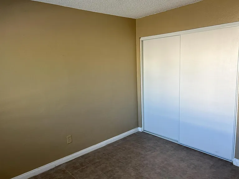 41618 Marine Dr #41620 — Photo 9