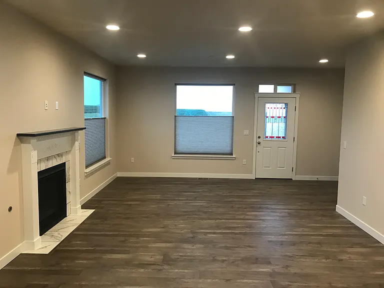 2335 Bellaview Ave — Photo 7