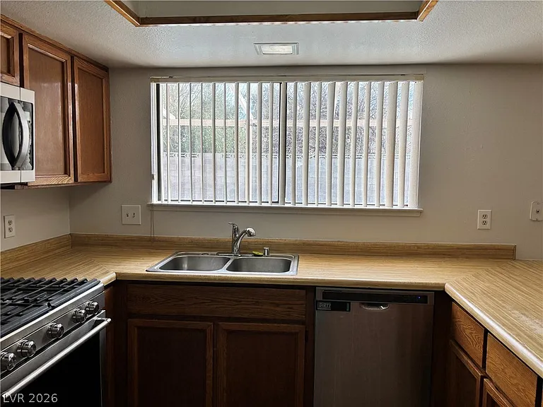 1021 Pagosa Way — Photo 9