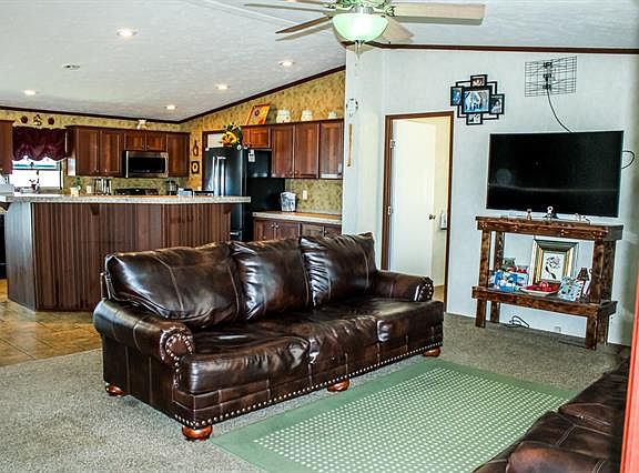 4th image of 5628 Big Sky Dr