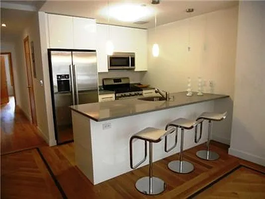 Sold by Dwelling Group R.E | media 14