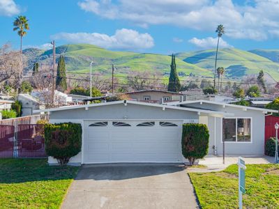 136 Lawton Dr, Milpitas, CA, 95035