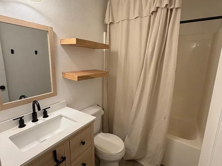 524 Fell Grass St — Photo 17